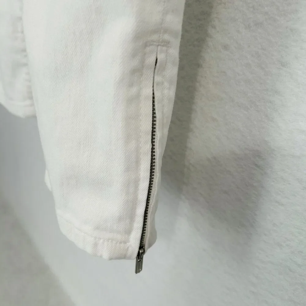 Chico's Platinum Denim Jeans Women M/1 White Ultimate Fit Zippers MidRise Casual